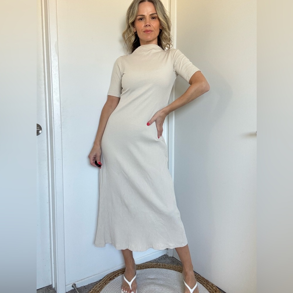 Zara Rib A Line Midi Dress - Picture 9 of 17